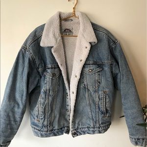 Vintage Levis Sherpa Jacket